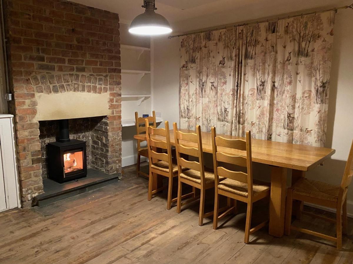 Willow Cottage Longney Экстерьер фото
