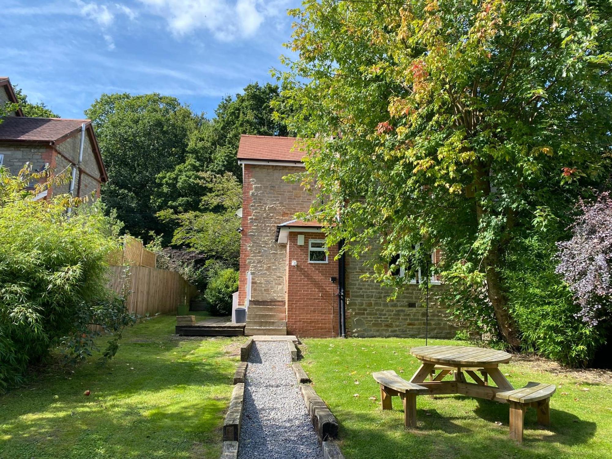Willow Cottage Longney Экстерьер фото
